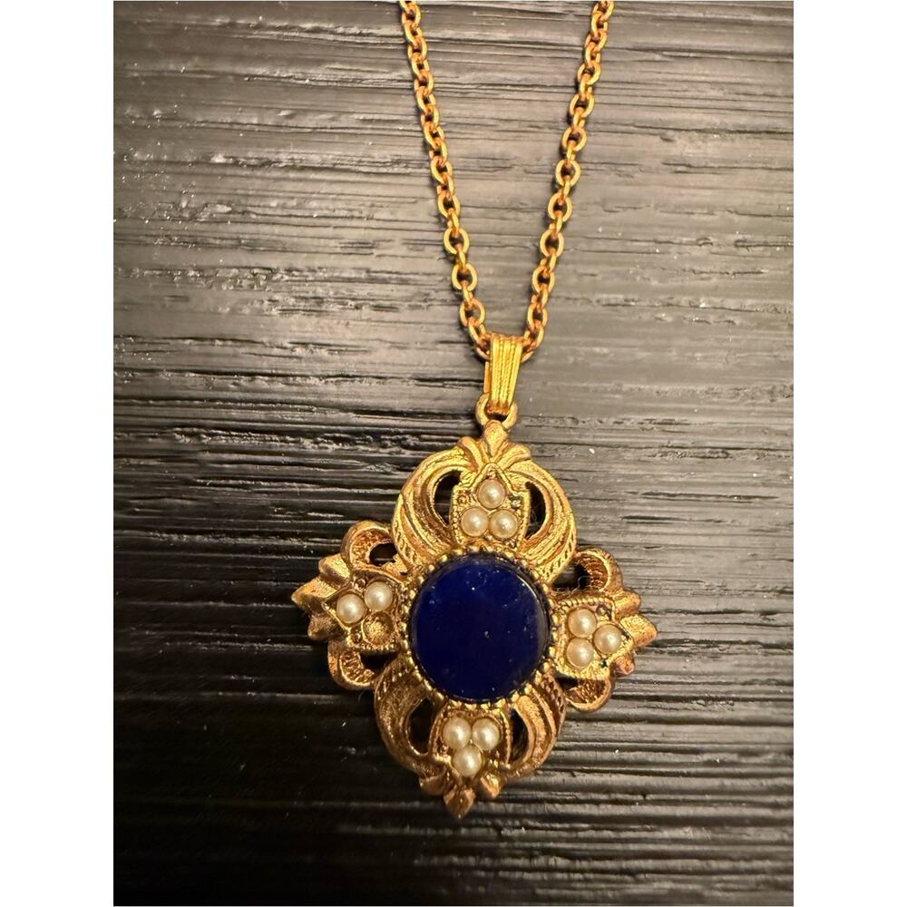 Vintage Avon Viennese Collection Blue Lapis with Faux Pearls Necklace Long - Picture 3 of 4